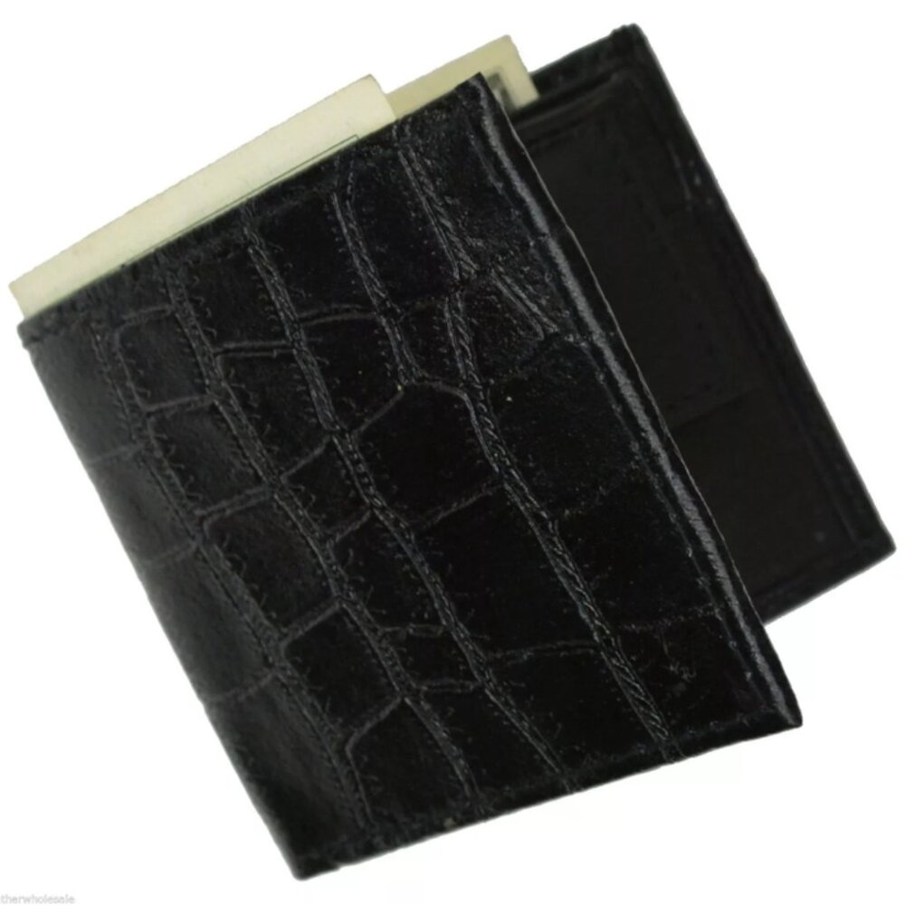 CLEARANCE NWTBlack Genuine Leather Bifold Wallet Alligator Pattern 242580-CR